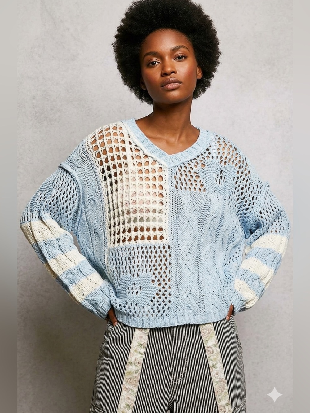 POL COLOR-BLOCKED STRIPE PATTERN KNIT TOP W/ TWISTED WEAVE Oversized Blue Large